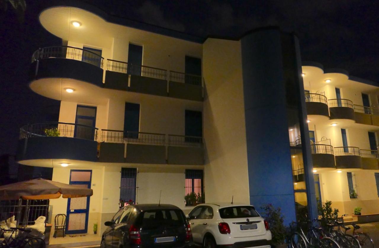 Residence Il Sole Porto Corsini Exterior foto